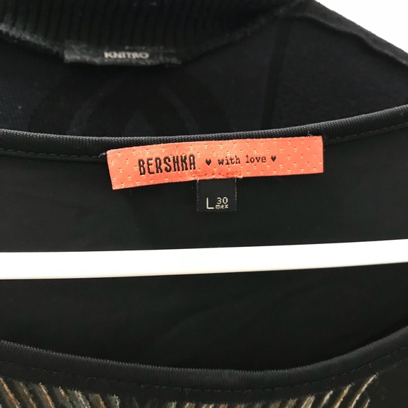 Blouse🔴 - Picture 2 of 3